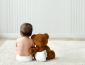 Precizē vecāku pabalsta izmaksas periodu