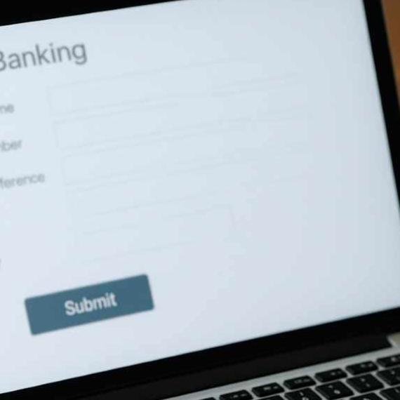 Pirms maksājuma bankām būs jāpārbauda vārda un konta numura atbilstība